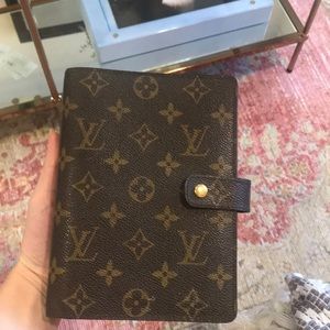 Authentic Louis Vuitton AgendaDay Planner like NEW
